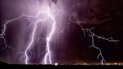 Майк Олбински - охотник за бурями